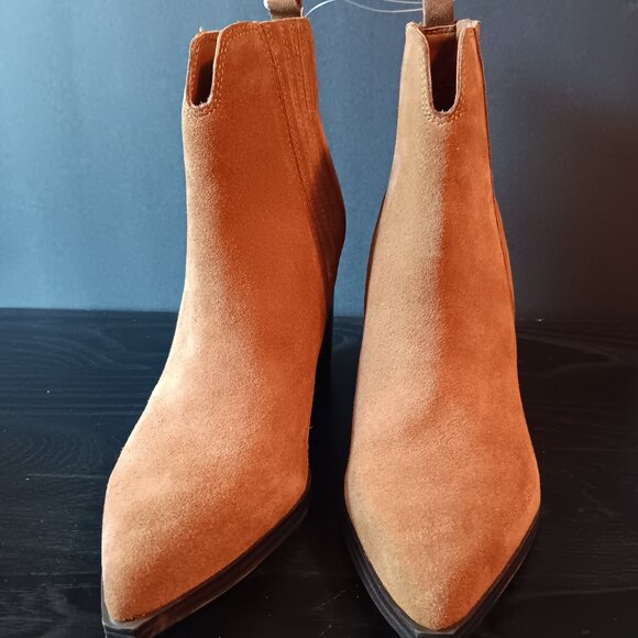 Marc Fisher Brown Bootie Women's Size 9M - Picture 2 of 4